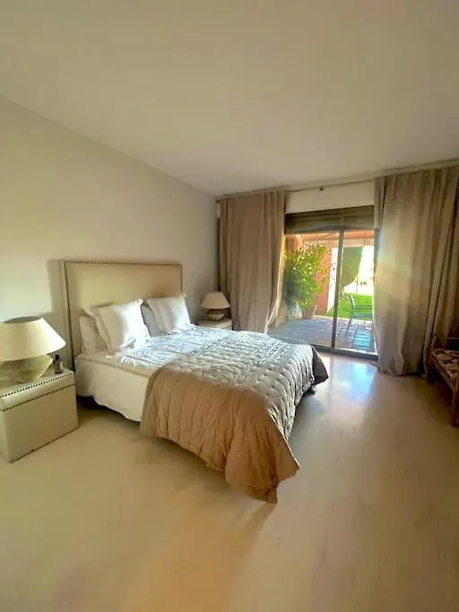 Apartment Prestige : Luxe & Confort Estepona Spain